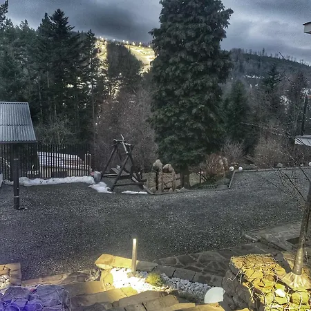 Na Stromym Wzgorzu Z Prywatna Sauna I Balia Z Widokiem Na Gory 800 M Npm Apartment Szczyrk