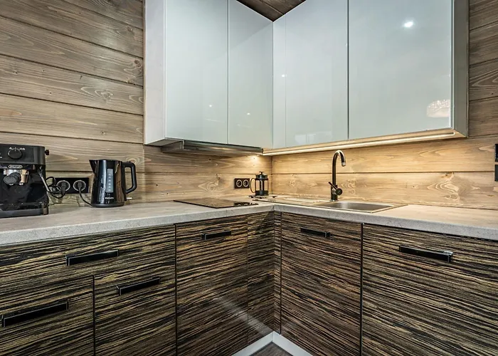 Apartment Na Stromym Wzgorzu Z Prywatna Sauna I Balia Z Widokiem Na Gory 800 M Npm Szczyrk