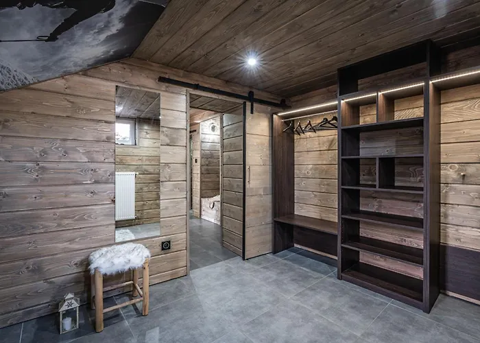 Na Stromym Wzgorzu Z Prywatna Sauna I Balia Z Widokiem Na Gory 800 M Npm Apartment