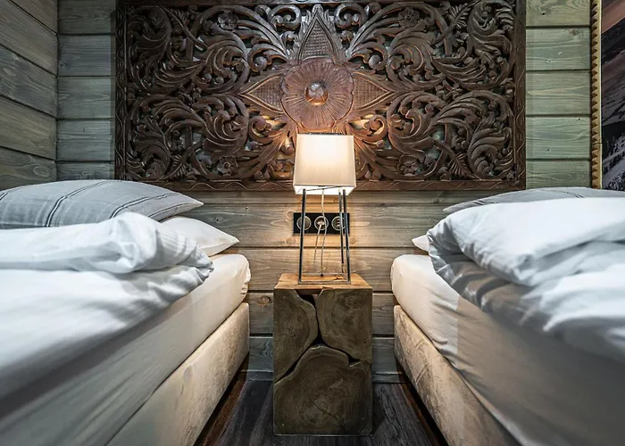 Na Stromym Wzgorzu Z Prywatna Sauna I Balia Z Widokiem Na Gory 800 M Npm Apartment