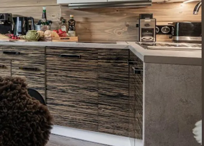 Na Stromym Wzgorzu Z Prywatna Sauna I Balia Z Widokiem Na Gory 800 M Npm Apartment *